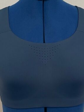 Victoria’s Secret VSX Max Sport Bra (High Impact)